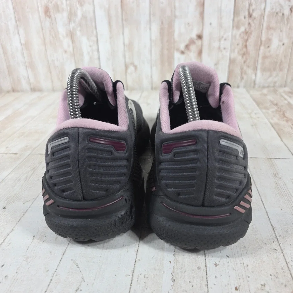 Brooks Adrenaline GTS 22 Womens 8.5 Wide Running Shoes Grey Lilac 1203531D015